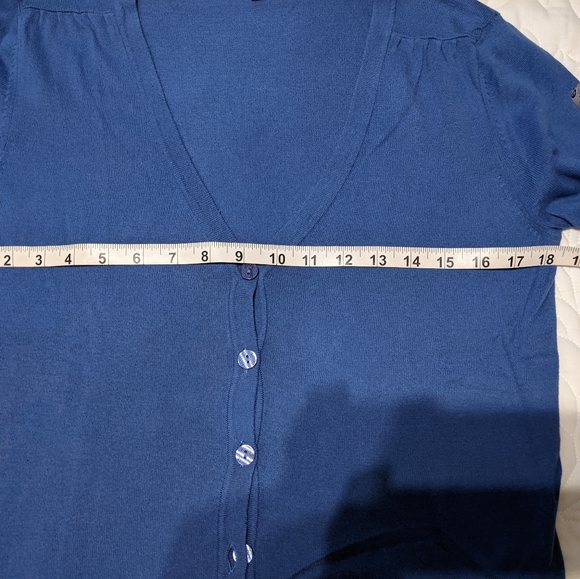 Classic cardigan - Picture 6 of 7